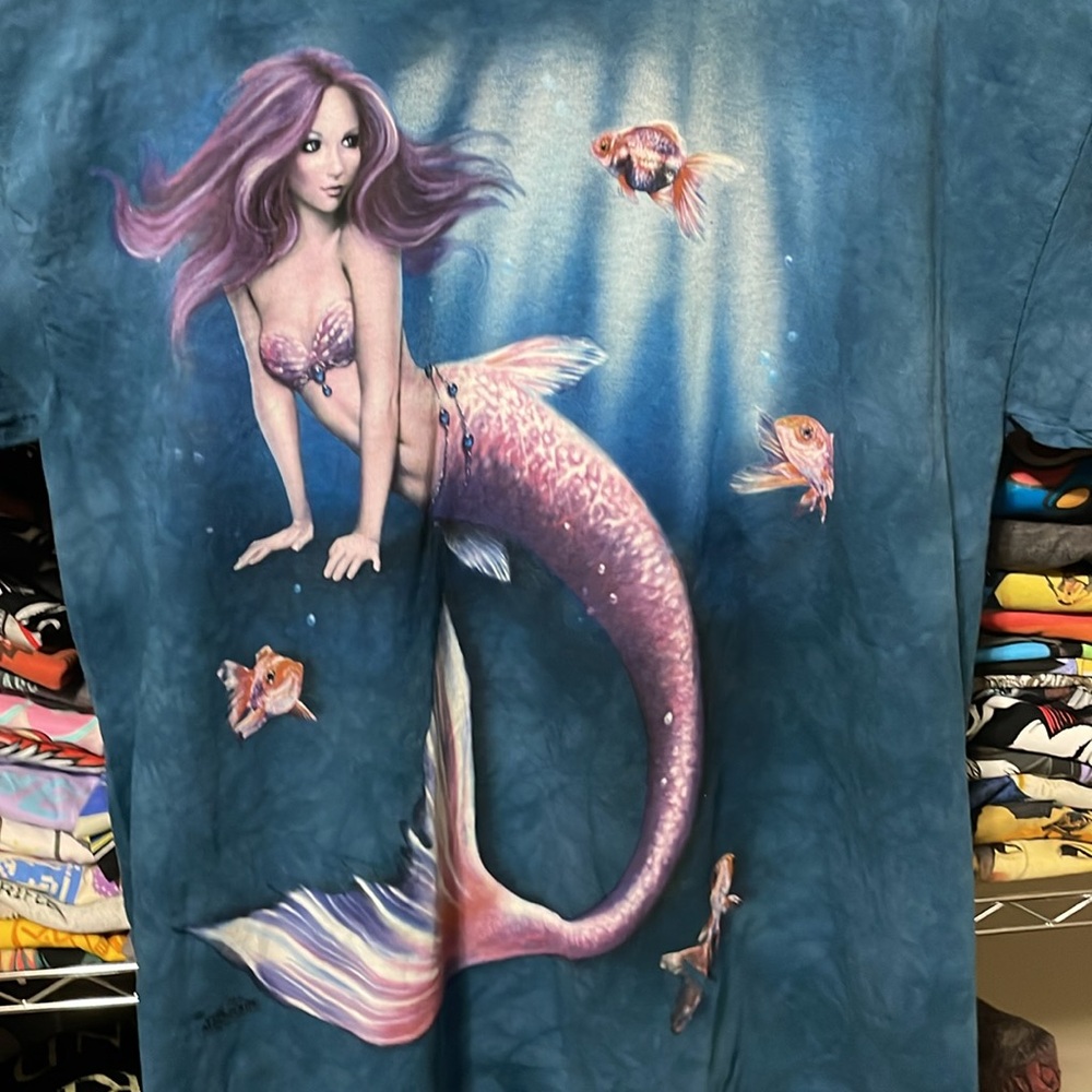 Mermaid π§ββοΈ Tee π₯π₯ - Picture 5 of 7